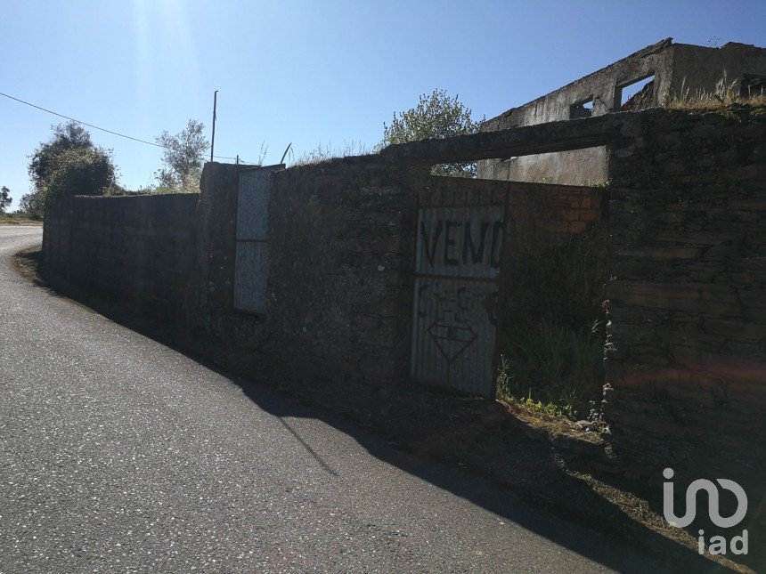 Maison de village T0 à Pedrógão Grande de 57 m²