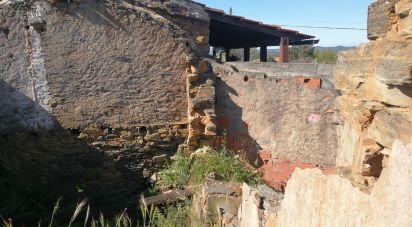 Maison de village T0 à Pedrógão Grande de 57 m²