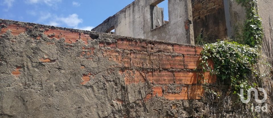 Maison de village T0 à Pedrógão Grande de 57 m²