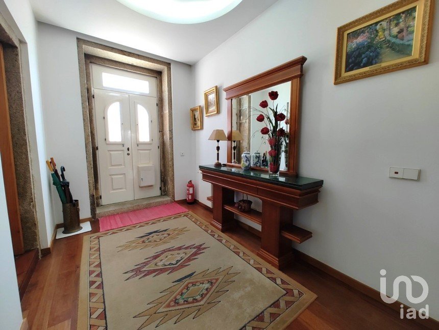 Casa / Villa T5 em Póvoa de Varzim, Beiriz e Argivai de 270 m²