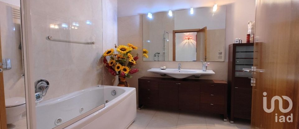 Maison T5 à Póvoa de Varzim, Beiriz e Argivai de 270 m²