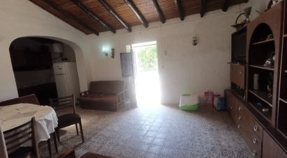 Maison T3 à Loulé (São Sebastião) de 180 000 m²