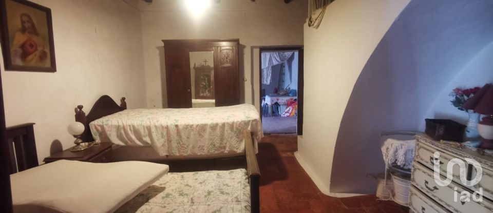 Maison T3 à Loulé (São Sebastião) de 180 000 m²