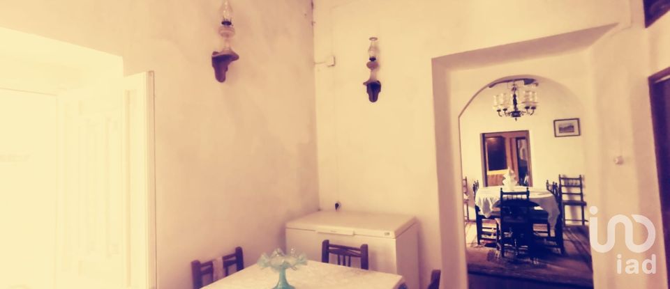 Maison T3 à Loulé (São Sebastião) de 180 000 m²