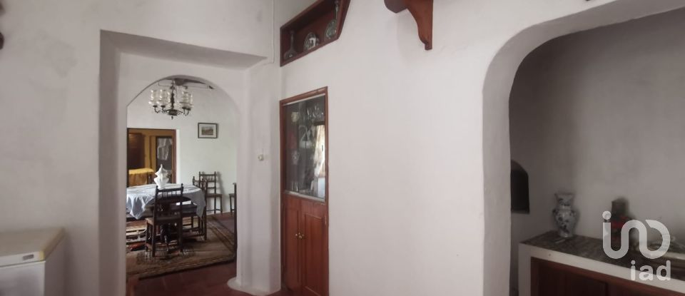 Maison T3 à Loulé (São Sebastião) de 180 000 m²