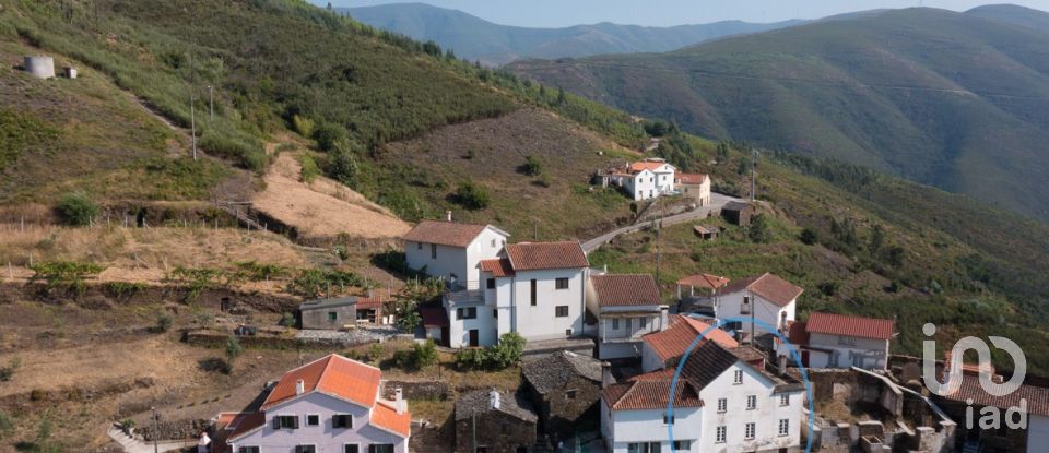 Moradia T3 em Pomares de 131 m²