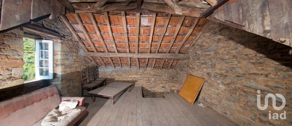 Moradia T3 em Pomares de 131 m²