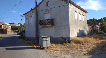 Casa de aldeia T3 em Vila Fernando de 180 m²