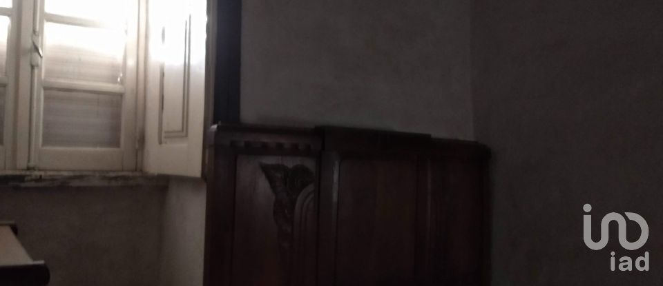 Village house T3 in Vila Fernando of 180 m²