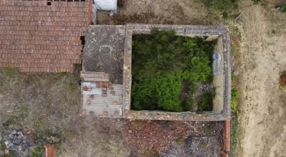 Maison rustique T3 à Azoia de Cima e Tremês de 256 m²
