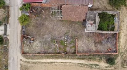 Maison rustique T3 à Azoia de Cima e Tremês de 256 m²