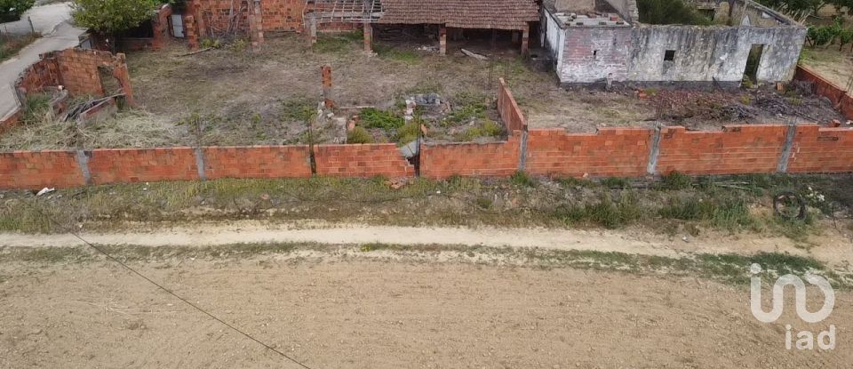 Casa de Campo T3 em Azoia de Cima e Tremês de 256 m²