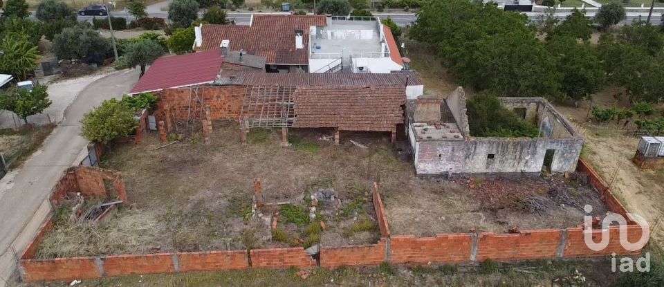 Casa de Campo T3 em Azoia de Cima e Tremês de 256 m²