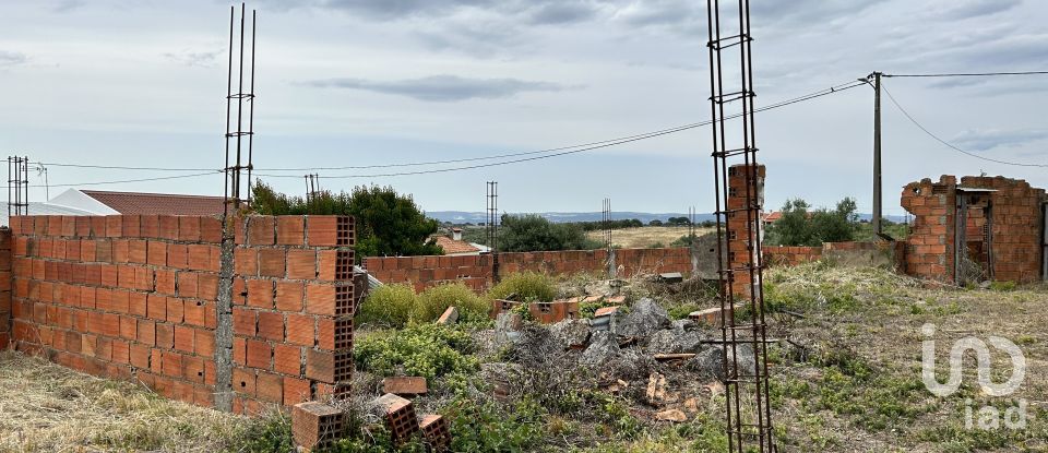 Casa de Campo T3 em Azoia de Cima e Tremês de 256 m²