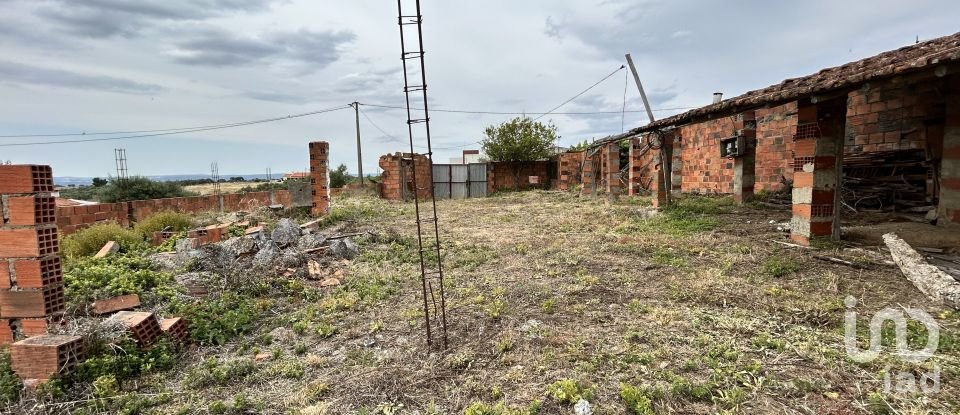 Casa de Campo T3 em Azoia de Cima e Tremês de 256 m²