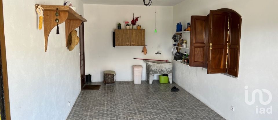 Moradia T3 em Santiago de Besteiros de 250 m²