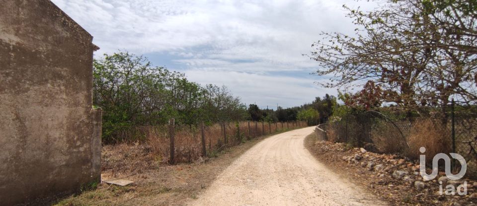 Building land in Mexilhoeira Grande of 5,200 m²