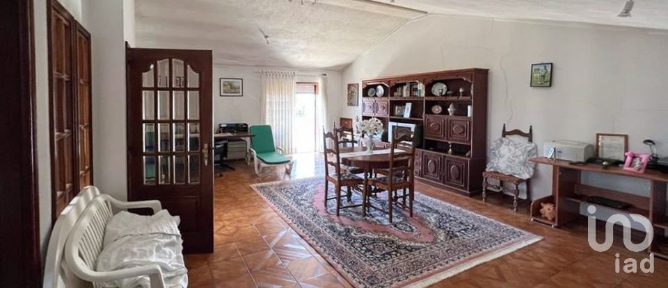 Moradia T4 em Baguim do Monte (Rio Tinto) de 408 m²