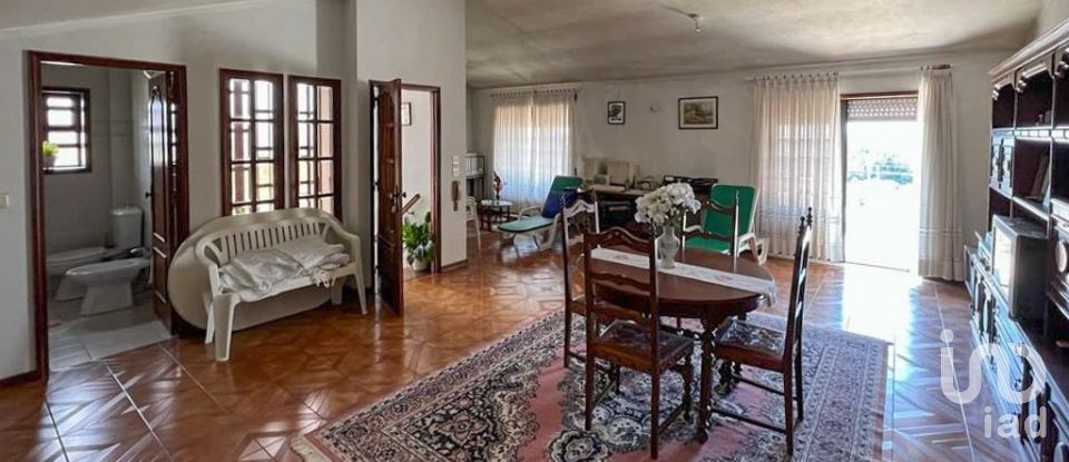 Casa / Villa T4 em Baguim do Monte (Rio Tinto) de 408 m²