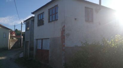 Maison de village T2 à Vila Facaia de 63 m²