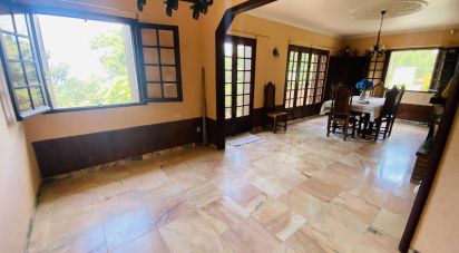 Maison de village T5 à Cristoval de 395 m²