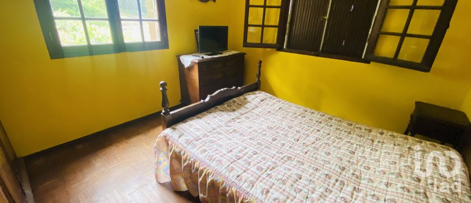 Maison de village T5 à Cristoval de 395 m²