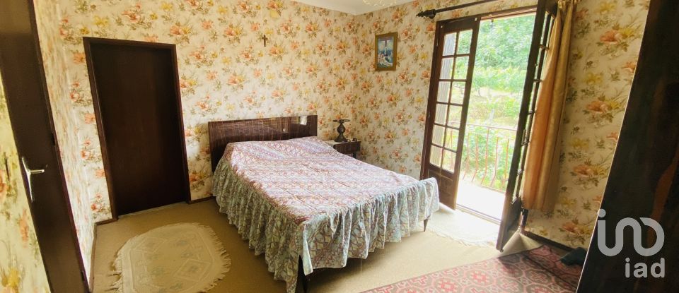 Maison de village T5 à Cristoval de 395 m²