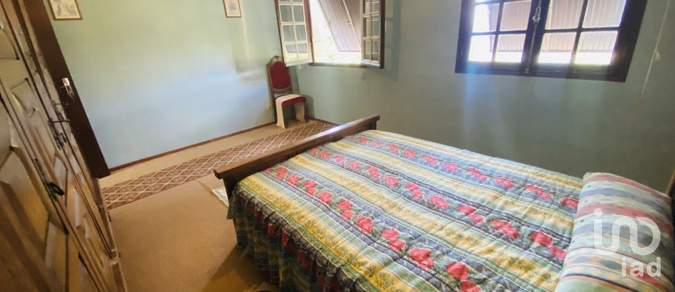 Maison de village T5 à Cristoval de 395 m²