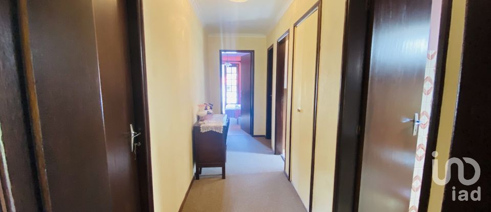 Maison de village T5 à Cristoval de 395 m²