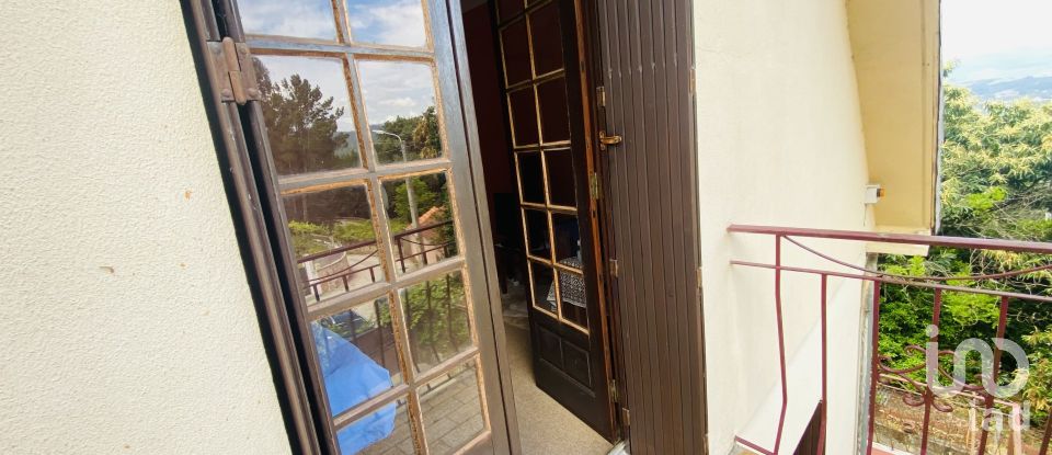 Maison de village T5 à Cristoval de 395 m²