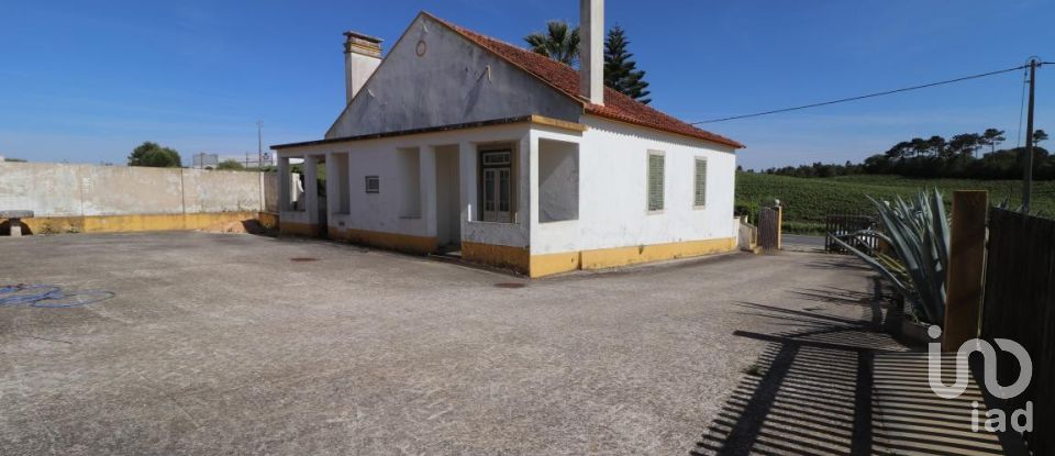 Quinta T3 em Carvoeira e Carmões de 206 m²