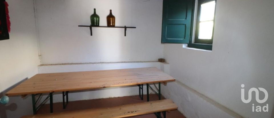 Quinta T3 em Carvoeira e Carmões de 206 m²