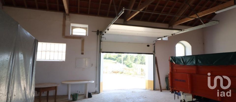 Quinta T3 em Carvoeira e Carmões de 206 m²