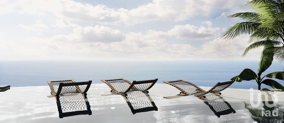 Moradia T3 em Arco da Calheta de 391 m²