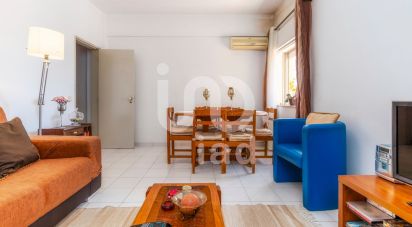 Apartment T3 in Faro (Sé e São Pedro) of 110 m²