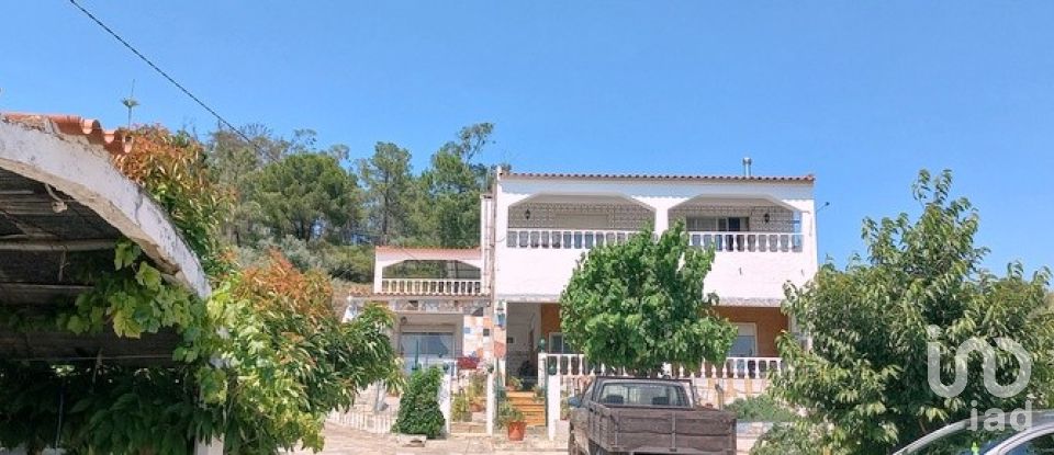 Ferme T10 à Vale do Paraíso de 1 800 m²