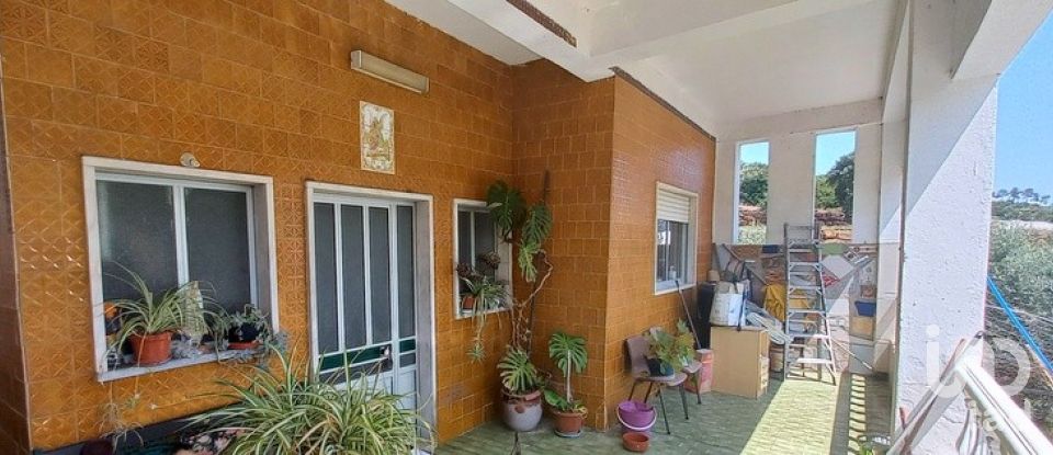 Ferme T10 à Vale do Paraíso de 1 800 m²