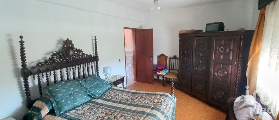 Ferme T10 à Vale do Paraíso de 1 800 m²