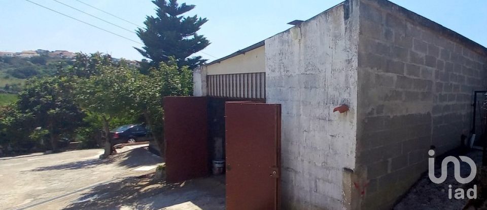 Ferme T10 à Vale do Paraíso de 1 800 m²