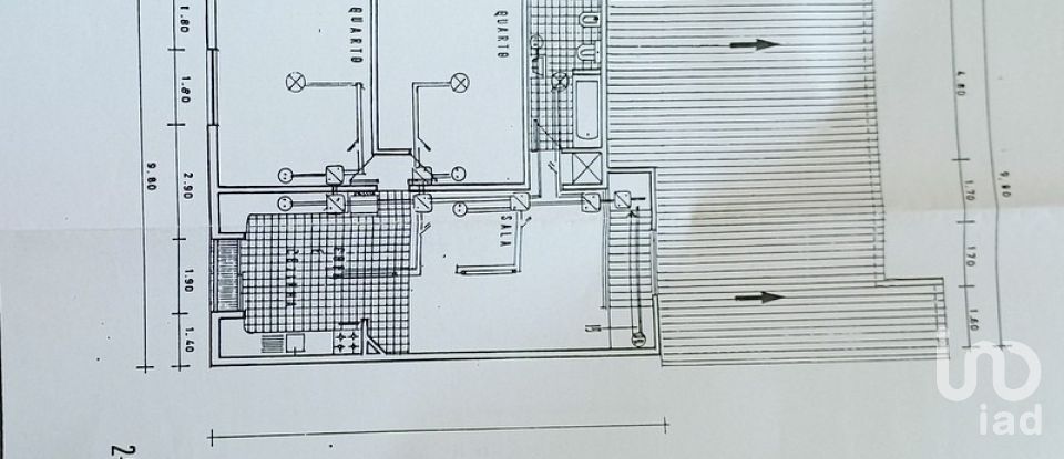 Ferme T10 à Vale do Paraíso de 1 800 m²