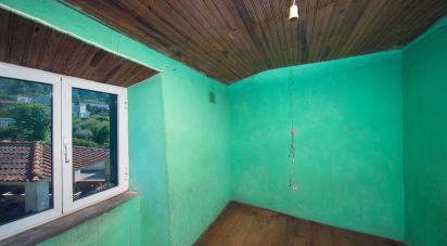 Maison de village T3 à Serpins de 174 m²