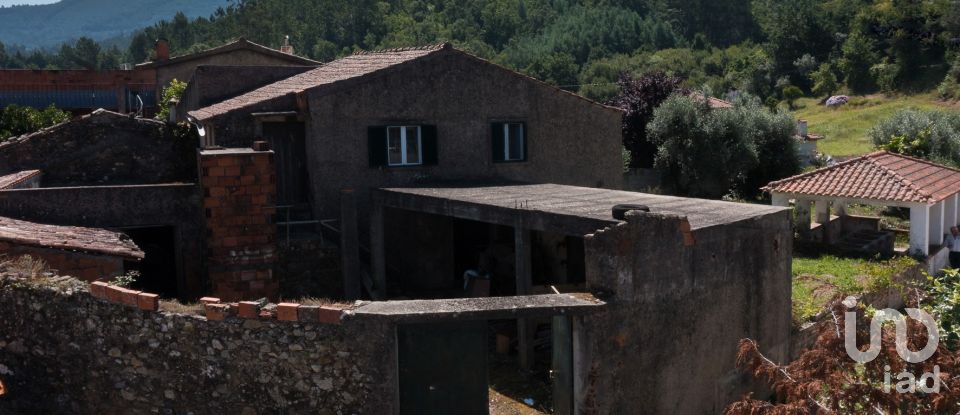 Village house T3 in Serpins of 174 m²