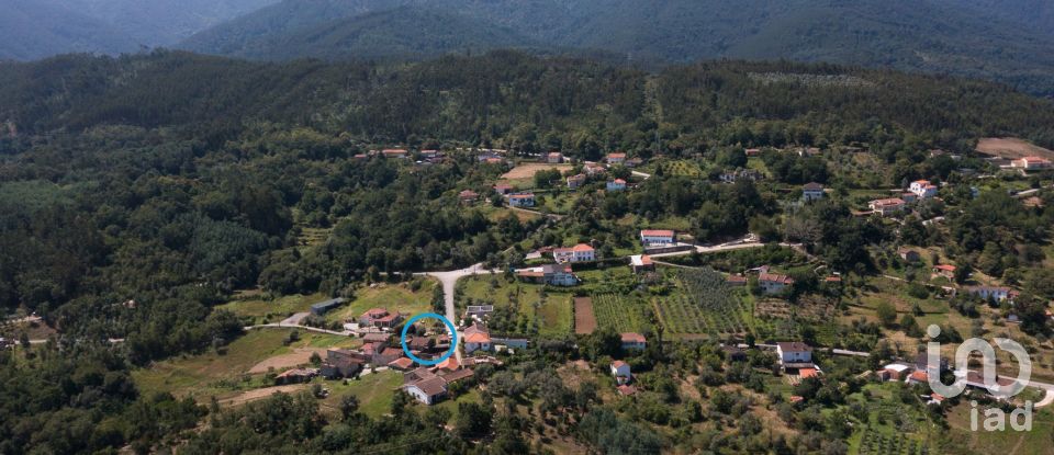 Village house T3 in Serpins of 174 m²