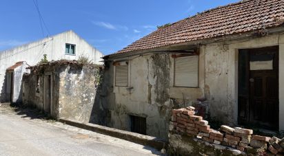 Casa / Villa T4 em Porto de Mós - São João Baptista e São Pedro de 99 m²