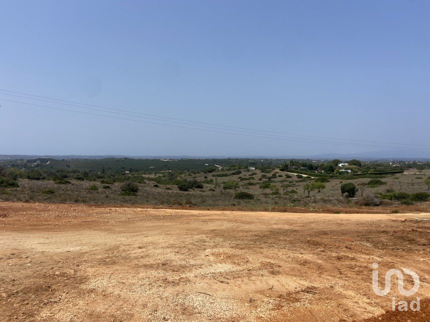 Land in Luz of 1,232 m²