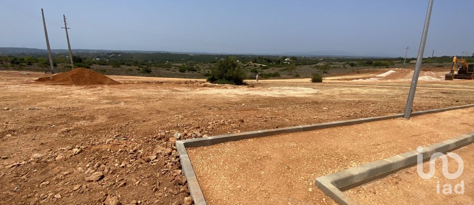 Land in Luz of 1,032 m²