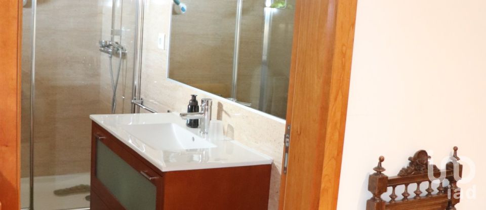 Casa T5 em Bornes de Aguiar de 583 m²