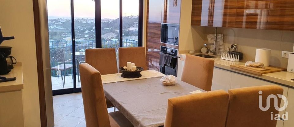 Apartment T3 in Albufeira e Olhos de Água of 125 m²