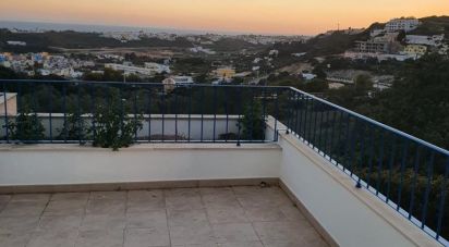 Apartment T3 in Albufeira e Olhos de Água of 125 m²