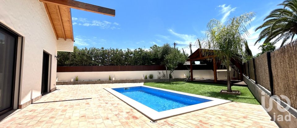 Moradia T2 em Alcantarilha e Pêra de 150 m²